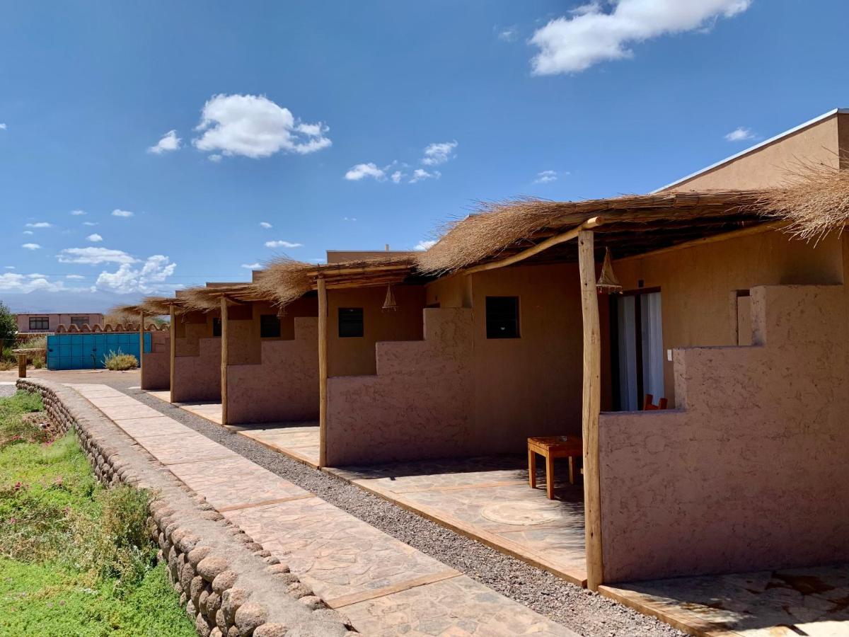 Tiunur Lodge Solor Exterior foto