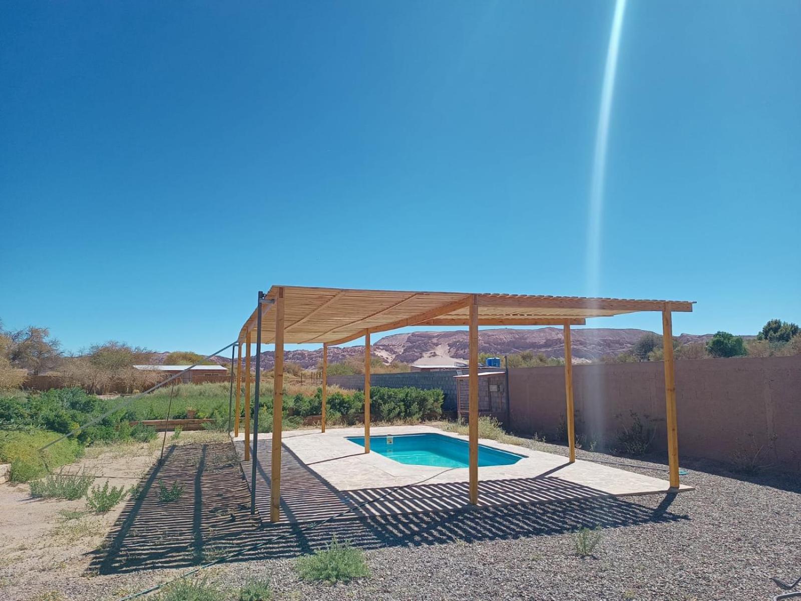 Tiunur Lodge Solor Exterior foto